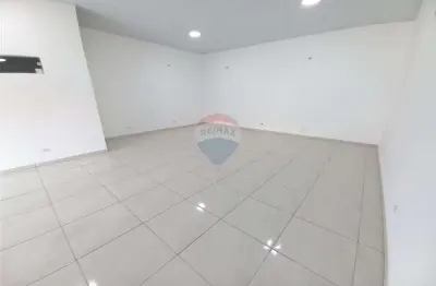 Excelente salão para locação, 51 m² e 1 banheiro -r$ 1.500/mês - vila ayrosa.