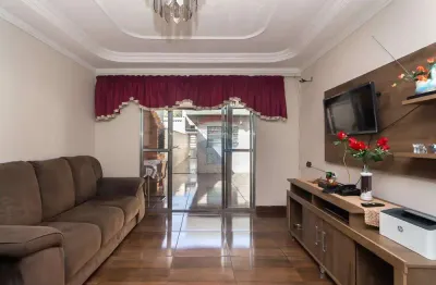 Casa com 3 quartos à venda na Praça Petrolândia, 118, Vila Santa Edwiges, São Paulo