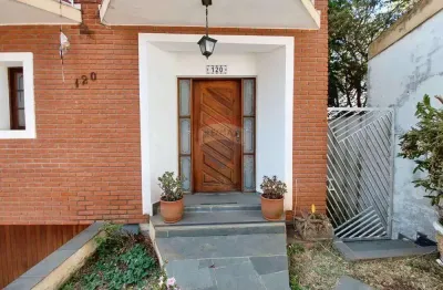 Casa com conforto e tranquilidade , para sua familia