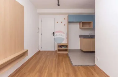 Apartamento com 2 quartos para alugar na Rua Airosa Galvão, 223, Água Branca, São Paulo