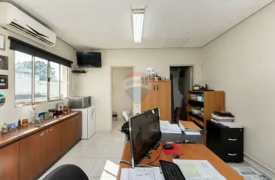 Galpão comercial à venda – Rua Benedito Guedes de Oliveira | Paralela à Av. Inajar de Souza