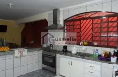 Casa sobrado em jardim thelma, são bernardo do campo com 125m², 2 dormitórios, 1 suíte, 2 banheiros por r$ 510.000 para venda. confira!