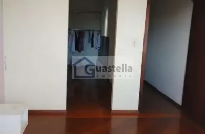 Casa sobrado em parque selecta - são bernardo do campo com 248m², 3 dormitórios, 1 suíte, 3 banheiros. a venda por r$634.000. confira agora!