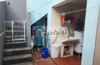 Conheça o sobrado em baeta neves - são bernardo do campo com 178m², 3 dormitórios, 2 banheiros e valor de r$620.000 para venda e locação. confira!