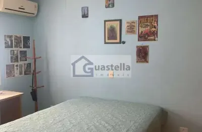 Casa sobrado em são bernardo do campo com 470m², 3 dormitórios, 3 suítes e 4 banheiros. à venda e para locação por r$2.500.000. confira!
