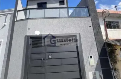 Casa sobrado em campo - 2 dorms, 1 suíte, 130m² à venda