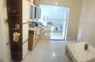 Sobrado à venda em assunção, sbc: 4 dorms, 2 suítes, r$690mil
