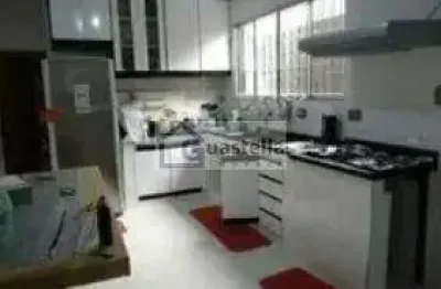 Sobrado à venda em pauliceia, sbc: 3 dorms, 190m², r$636mil