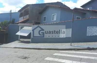 Sobrado à venda em nova petrópolis, sbc: 160m², 3 dormitórios, 1 suíte, 4 banheiros. confira por r$870.000!