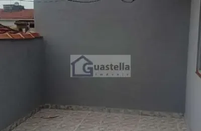 Sobrado à Venda em Assunção, SBC: 138m², 2 Quartos, R$750mil