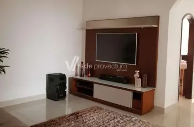 Casa com 3 quartos à venda na rua barretos, 201, jardim proença, campinas, 265 m2 por r$ 980.800