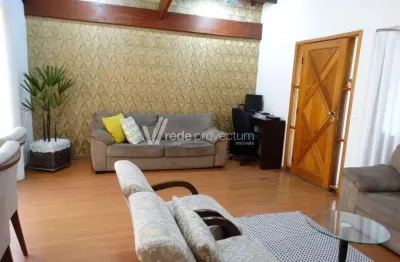 Casa com 3 quartos à venda na joaquim de paula souza, 48, vila yolanda costa e silva, sumaré, 170 m2 por r$ 650.000