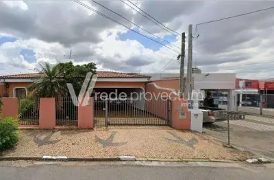 Casa com 3 quartos à venda na Rua Hermano Ribeiro da Silva, 28, Jardim Eulina, Campinas, 172 m2 por R$ 700.000