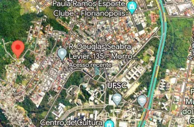 Terreno à venda com linda vista livre na trindade, ao lado da ufsc !!