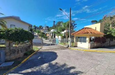 Terreno à venda em condomínio fechado no bairro saco grande, florianópolis !!