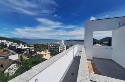 Cobertura Duplex à Venda no bairro João Paulo, Florianópolis !!
