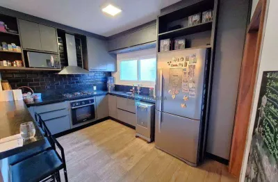 Casa com 3 quartos à venda na Rua Luiz Pasteur, 447, Trindade, Florianópolis