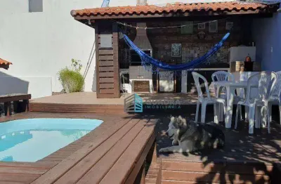 Casa com 3 dormitórios, sendo 01 suíte à venda, 214 m² por r$ 3.800.000 - trindade - florianópolis/sc