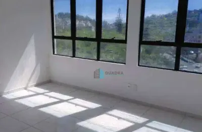 Sala no shopping trindade com garagem, banheiro com chuveiro