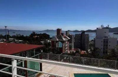 Casa com 3 Suítes à venda, 360 m² por R$ 4.500.000 - Agronômica - Florianópolis/SC