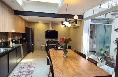 Casa de vila à venda possui 200 metros quadrados com 2 quartos em vila olímpia - são paulo - sp