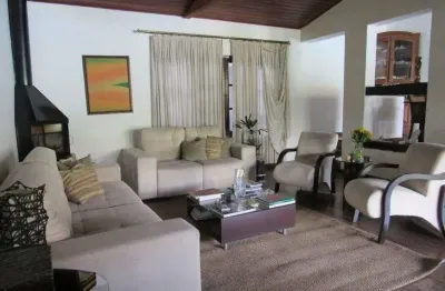 Casa de condomínio à venda no residencial alphaville 3, santana de parnaíba – sp!