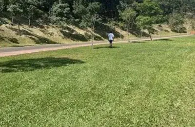 Terreno à venda no condomínio quinta da baroneza em bragança paulista - sp