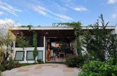 Casa para venda possui 464 metros quadrados com 4 quartos em vila ipojuca - são paulo - sp.