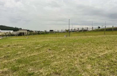 Terreno à venda no condomínio villa dos pinheiros em jardim santa rita indaiatuba - sp