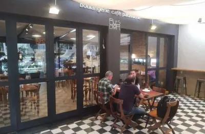 Sala comercial à venda na Rua Tuim, Vila Uberabinha, São Paulo
