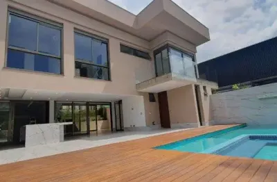 Casa de alto padrão à venda no condomínio tamboré 11 em alphaville, são paulo.