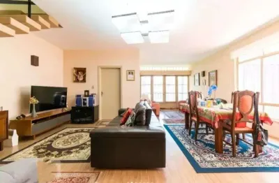 Casa com 4 quartos à venda na Avenida Senador Casimiro da Rocha, 411, Mirandópolis, São Paulo