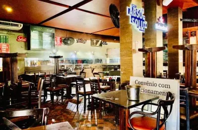 Área com casa à venda em ponto comercial privilegiado, 640 m² por r$ 6.500.000 - cambuí - campinas.