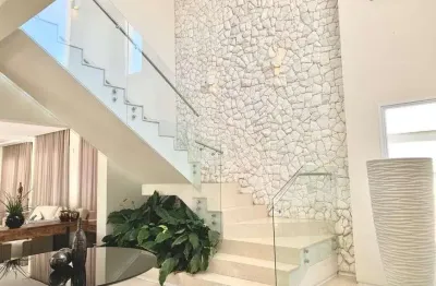 Casa à venda no condomínio alphaville dom pedro em campinas -sp.