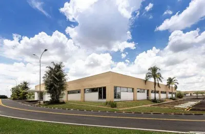 Prédio/edifício inteiro para aluguel possui 8761 metros quadrados