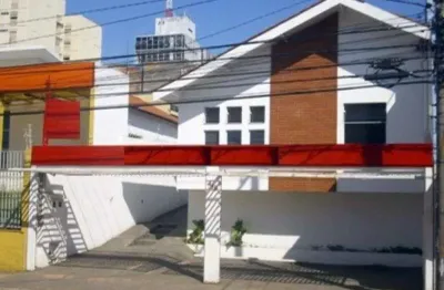 Imóvel comercial para aluguel e venda tem 272 metros quadrados com 10 quartos