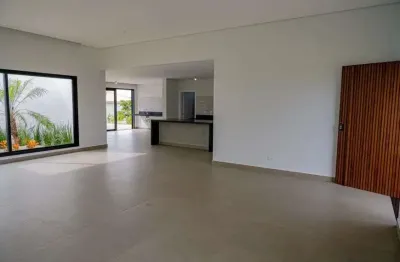 Casa térrea alto padrão à venda no condomínio saint charbel em araçoiaba da serra - sp.