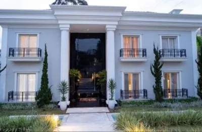 Casa de luxo mobiliada à venda no condomínio tamboré 3 em santana de parnaíba - sp.