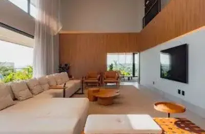 Casa sobrado de alto padrão à venda no condomínio le portier nautic residence em piedade - sp
