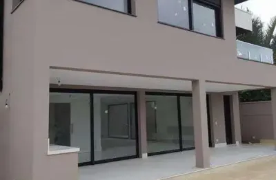 Casa à venda no condomínio tamboré 2 no bairro do alphaville em barueri - sp