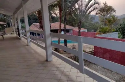 Casa à venda no condomínio portal das acácias em santana de parnaíba - sp.