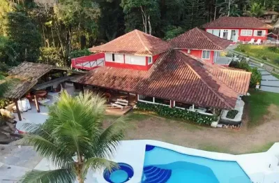 Casa sobrado de alto padrão à venda no condomínio portogalo em angra dos reis - rj.