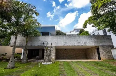 Sobrado à venda e para locação no alphaville residencial 8 em alphaville em santana de parnaíba - sp
