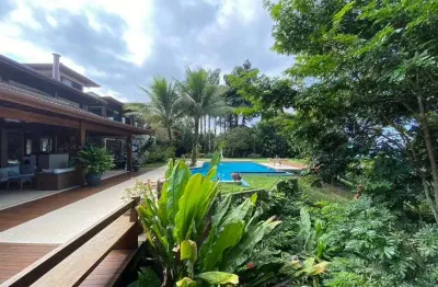 Casa à venda no condomínio praia brava - ubatuba/sp.