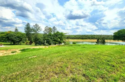 Lote à venda no condomínio riviera de santa cristina xiii em paranapanema - sp