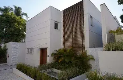 Casa de ato padrão à venda condomínio hípica garden em granja julieta, zona sul - sp