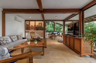 Casa mobiliada para venda no condominio iporanga no guarujá - sp.
