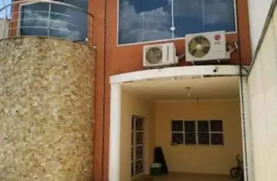 Casa mobiliada para venda possui 137 metros quadrados em campinas - sp.