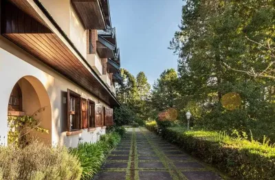 Casa com 6 quartos à venda no Capivari, Campos do Jordão 