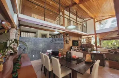 Casa sobrado alto padrão à venda no condomínio dom henrique ii em cotia - sp